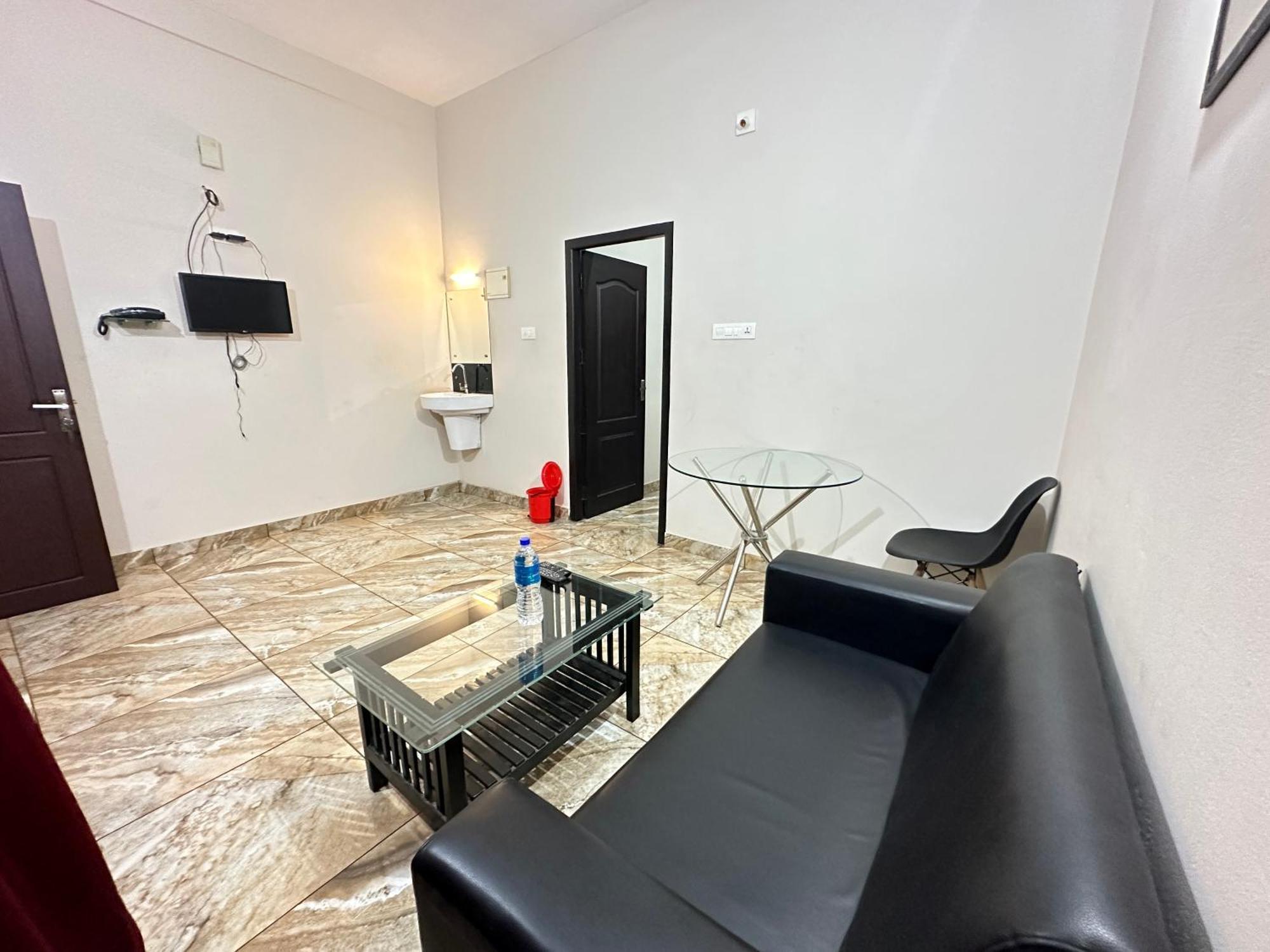 Hotel Zahir Residency Kondotty Exterior foto